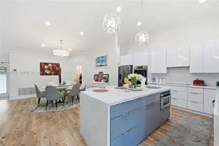 10003 NW 53rd Ct, Coral Springs, FL 33076 - Photo 9