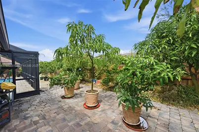 10003 NW 53rd Ct, Coral Springs, FL 33076 - Photo 47