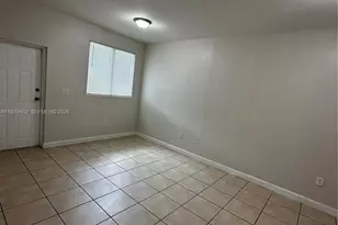 1661 SE 28th St, Homestead, FL 33035 - Photo 7