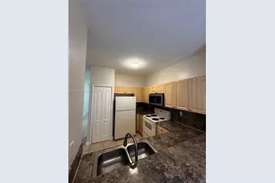 1661 SE 28th St #101, Homestead, FL 33035 - Photo 9