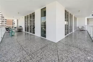 10 Venetian Way, Miami Beach, FL 33139 - Photo 25