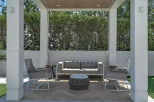 10 Venetian Way, Miami Beach, FL 33139 - Photo 33