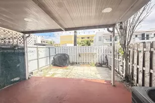 8360 NW 8th St, Miami, FL 33126 - Photo 25