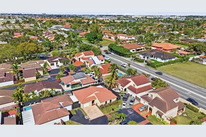 561 SW 87th Ct, Miami, FL 33174 - Photo 39