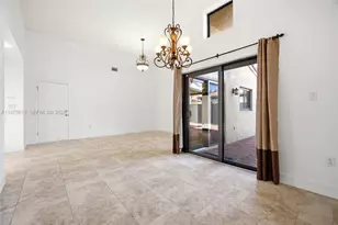 561 SW 87th Ct, Miami, FL 33174 - Photo 9