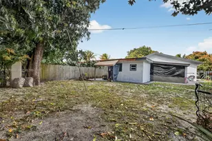 834 NW 115th St, Miami, FL 33168 - Photo 45