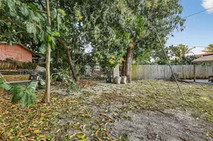 834 NW 115th St, Miami, FL 33168 - Photo 49