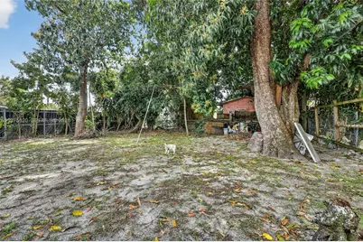 834 NW 115th St, Miami, FL 33168 - Photo 41