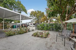 834 NW 115th St, Miami, FL 33168 - Photo 7