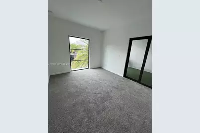 2526 Pierce St #15, Hollywood, FL 33020 - Photo 11