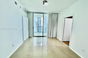 300 S Biscayne Blvd, Miami, FL 33131 - Photo 5