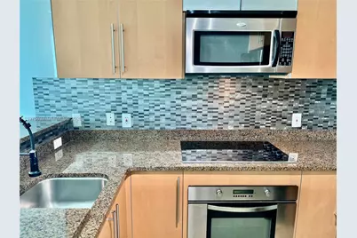 300 S Biscayne Blvd #T-3011, Miami, FL 33131 - Photo 9