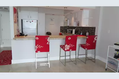 5701 Collins Ave #803, Miami Beach, FL 33140 - Photo 11