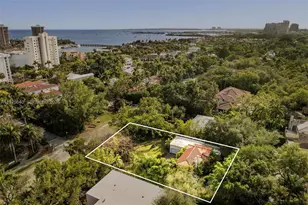 1645 S Bayshore Dr, Coconut Grove, FL 33133 - Photo 41