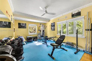 1645 S Bayshore Dr, Coconut Grove, FL 33133 - Photo 27