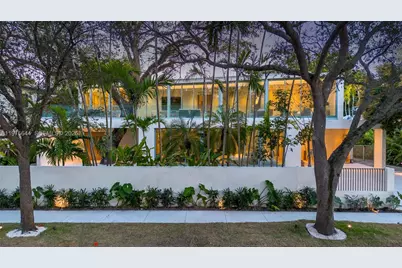 1616 Onaway Dr, Miami, FL 33133 - Photo 9