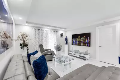 18111 NW 68th Ave #G104, Hialeah, FL 33015 - Photo 3