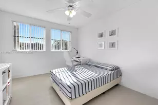 1176 Cedar Falls Dr, Weston, FL 33327 - Photo 31
