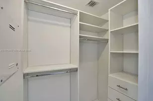 1010 Brickell Ave, Miami, FL 33131 - Photo 13