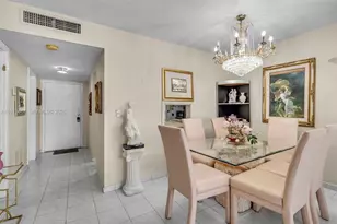 1530 NE 191st St, Miami, FL 33179 - Photo 15