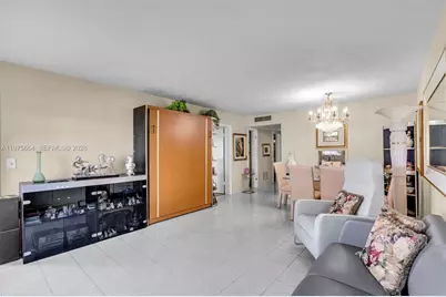 1530 NE 191st St #105, Miami, FL 33179 - Photo 7