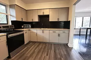 320 SW 29th Rd, Miami, FL 33129 - Photo 5