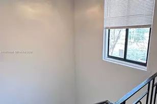 320 SW 29th Rd, Miami, FL 33129 - Photo 29