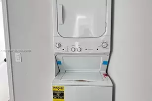 320 SW 29th Rd, Miami, FL 33129 - Photo 25