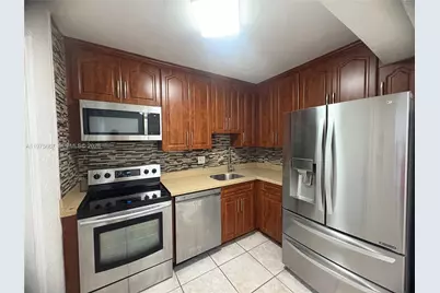 821 NW 46th Ave #821, Plantation, FL 33317 - Photo 5