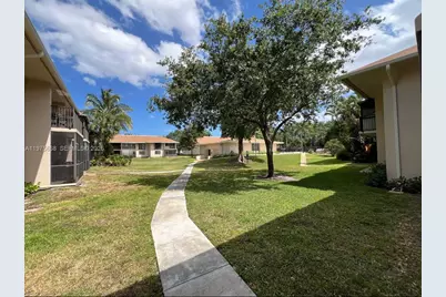 5981 Washington St #219, Hollywood, FL 33023 - Photo 1