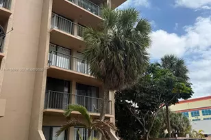 16751 NE 9th Ave, North Miami Beach, FL 33162 - Photo 11