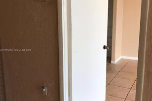 16751 NE 9th Ave, North Miami Beach, FL 33162 - Photo 3