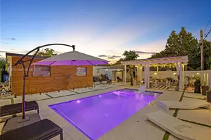 920 NE 159th St, North Miami Beach, FL 33162 - Photo 17