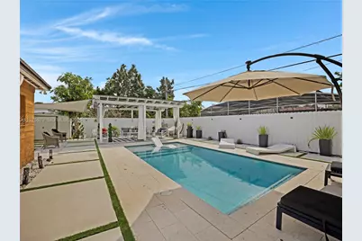 920 NE 159th St #0, North Miami Beach, FL 33162 - Photo 41