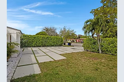 920 NE 159th St #0, North Miami Beach, FL 33162 - Photo 35