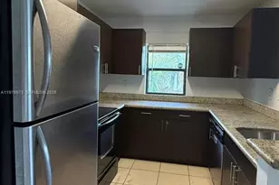 3965 NW 87th Ave, Sunrise, FL 33351 - Photo 7