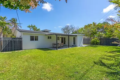 4401 NE 13th Ave, Oakland Park, FL 33334 - Photo 25