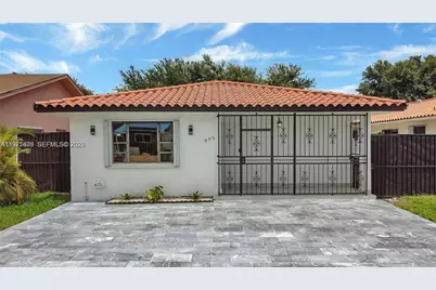 895 W 39th Pl #1, Hialeah, FL 33012 - Photo 1