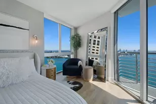 335 S Biscayne Blvd, Miami, FL 33131 - Photo 15