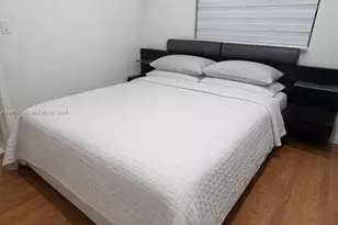 10445 NW 11th St, Pembroke Pines, FL 33026 - Photo 9