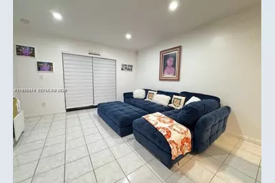 10445 NW 11th St #201, Pembroke Pines, FL 33026 - Photo 3