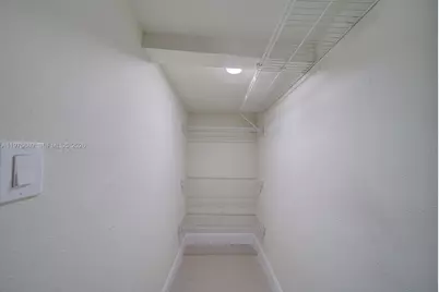 829 NW 56th St #829, Miami, FL 33127 - Photo 15