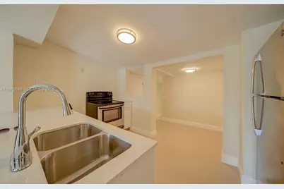 829 NW 56th St #829, Miami, FL 33127 - Photo 17