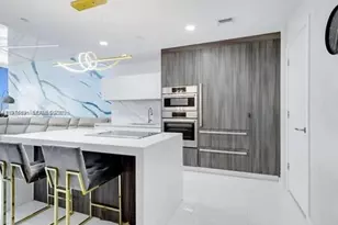 851 NE 1st Ave, Miami, FL 33132 - Photo 3