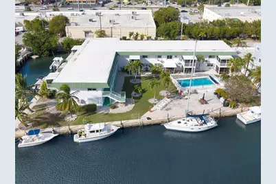 5301 Ocean Ter #1, Marathon, FL 33050 - Photo 15