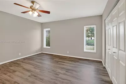 11120 NW 26th Pl, Sunrise, FL 33322 - Photo 15