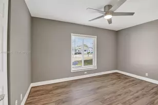 11120 NW 26th Pl, Sunrise, FL 33322 - Photo 23