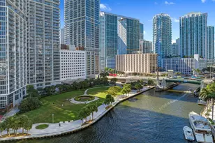 485 Brickell Ave, Miami, FL 33131 - Photo 25