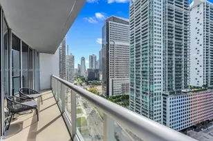 485 Brickell Ave, Miami, FL 33131 - Photo 17