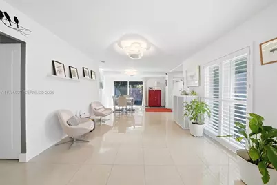 2190 SW 20th St, Miami, FL 33145 - Photo 11